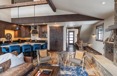 Whitefish Haus | The Summit Chalet at Whitefish Mountain Resort