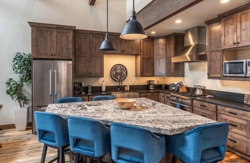 Whitefish Haus | The Summit Chalet at Whitefish Mountain Resort