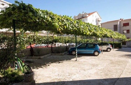 Central Dalmatia Wohnung | Apartman Villa Josipa - Duće: 50 M od Plaze
