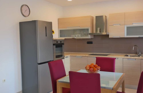 Buzdohanj Wohnung | Comfortable apartment for rent, perfect for up to 4 guests