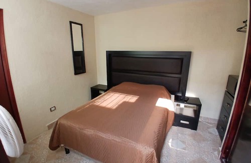 Ezequiel Montes Haus | Independent room, 2 persons, near tourist attractions of the area.