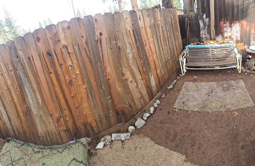 Burney Wohnung | Modern 2bedroom apartment with AC,WiFi in peaceful Burney 1.5 bath beds upstairs