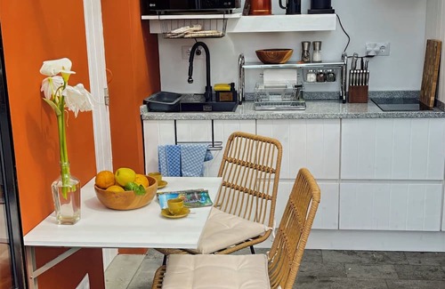 Lajes do Pico Haus | Picolo-Mondo - Mint and Honey