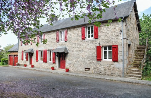 Saint-Germain-de-Tallevende-la-Lande-Vaumont Haus | MAISON LA DELAIRIE "Calm in the countryside