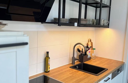 Reudnitz-Thonberg Wohnung | Modern and barrier-free apartment at Lene-Voigt-Park "Stuck and Style Reudnitz"