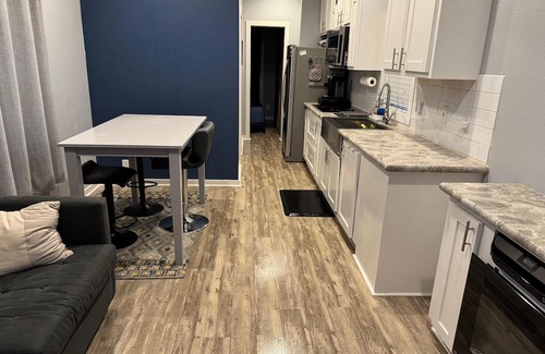Austin Kabine | Cozy cabin in charming Austin with WiFi, AC