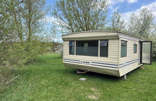 Wilga Haus | Nice 2-bedroom mobile home in a charming natural place, 1h drive from Warsaw