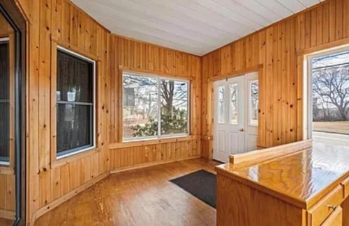 Waterville Haus | Charming 4-bedroom house with AC, WiFi in awesome Winslow