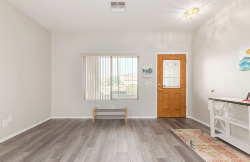 Royal Ranch Haus | Spacious 4 Bedroom Home with Pool / Game room