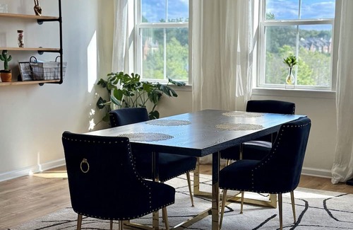 Hanover Eigentumswohnung | Cozy 3-bedroom condo with WiFi, AC in fabulous Hanover pet and family friendly