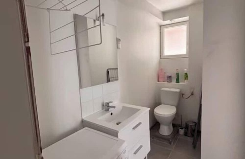Tarbes Wohnung | Near Jardin Massey and Mairie studio apartment for rent close to all amenities