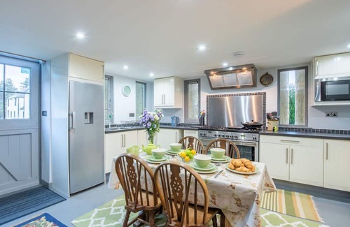 Invermoriston Haus | Loch Ness Granary by Interhome