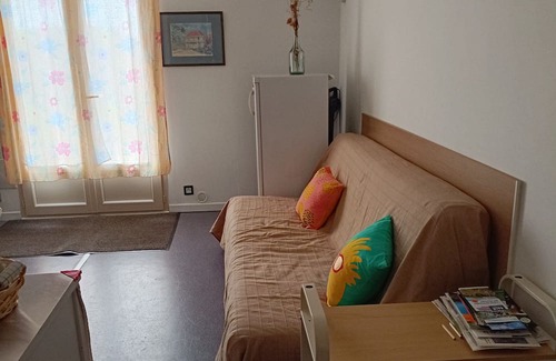 Aydat Wohnung | Au Coeur des Cheires d'Aydat (3 people +1 clic clac for child)