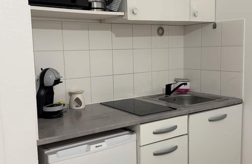 Villeneuve-la-Garenne Wohnung | Cosy studio 10min from Paris