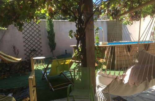 Jonquerettes Haus | Gite in Provence private garden and pool