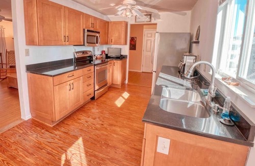 Crescent Beach Haus | Cabana II: Oceanview & Walk to the Beach