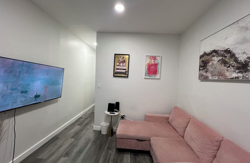 Hudson Yards Wohnung | Modern 2BR Steps from Times Sqaure