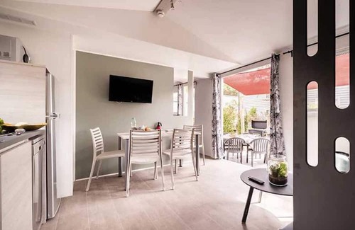 Cap d'Agde Haus | Camping 4 étoiles - Parc aquatique - ccaffga