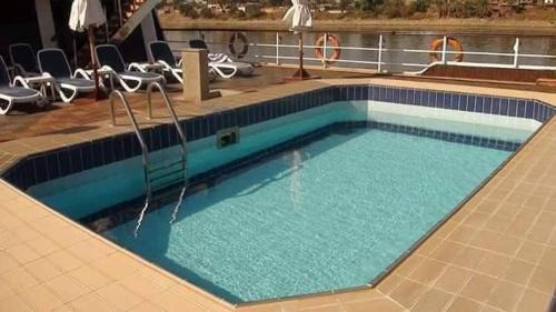 Cairo Bootsverleih | نايل كروز نايل سمارت MS River