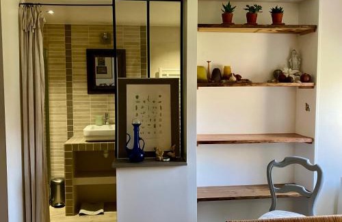 Noyers-sur-Serein Haus | Zotheca