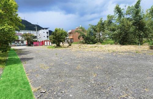 Yuanshan Skihütte | 宜客咖啡--包棟大露台四人房彩芬小屋