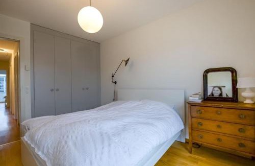 Les Genets Wohnung | Modern 3BD apart with terrace