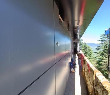 Dhanaulti Haus | Midway Resturant and Guest house, Dhanaulti