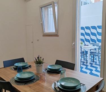 Altamura Haus | Blue wave