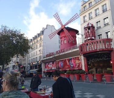 Clichy Wohnung | Gateway to Paris