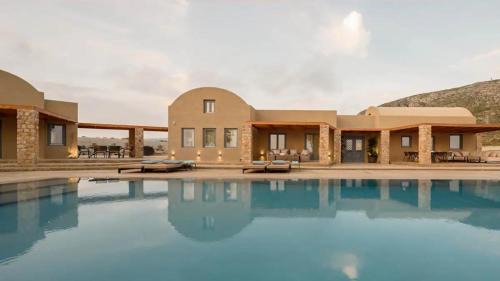 Vlychada Haus | Villa Fragrant olive trees Exclusive 12guests