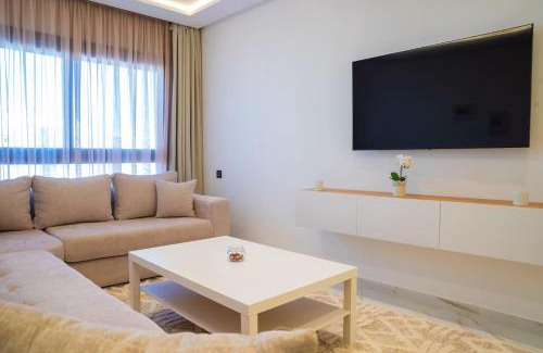 Tanja Balia Haus | Luxury 2-bedroom apartment Amelia in Tangier