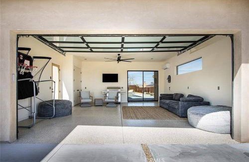 Indian Cove Haus | Daybreak & Nightfall - 2 Pools, Game Room and Spa