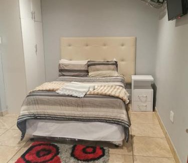 Bayswater Haus | Tripple D Guest House