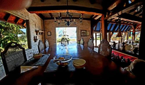 Calima Haus | Cartuja Holguín - Chalet Casa Finca Lago Calima