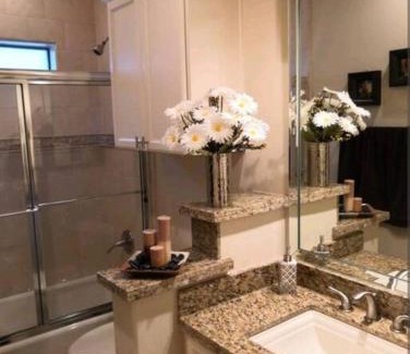 McAllen Wohnung | Hermosa casa dentro del lujoso condominio con alberca y mas