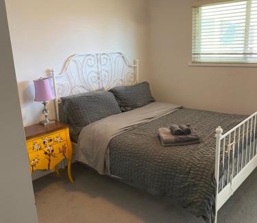 Richmond Haus | Large suite with separate bathroom