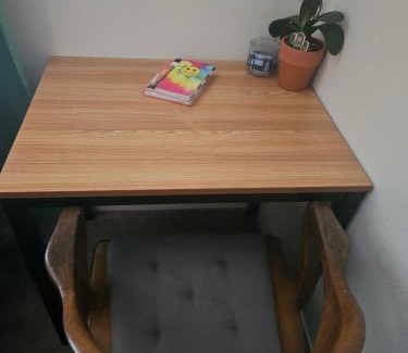 Beaumont Haus | Private Room in Beaumont