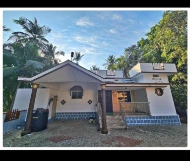 Tonse West Haus | Divya Homestay