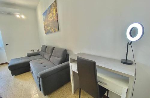 Binda Wohnung | Navigli Style, ad un passo da Metro Famagosta, moderna e confortevole