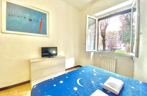 Binda Wohnung | Navigli Style, ad un passo da Metro Famagosta, moderna e confortevole