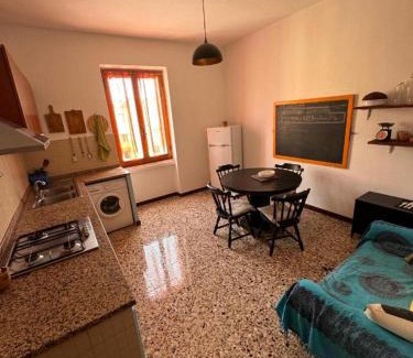 Alghero Wohnung | Via Giuseppe Palomba 18 Guest House