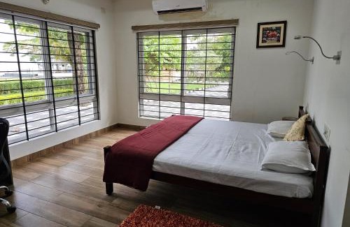 Cherthala Haus | Choolakadavu -Red