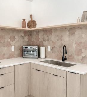 Geneva Skihütte | The Cork Cottages Rouge No 2