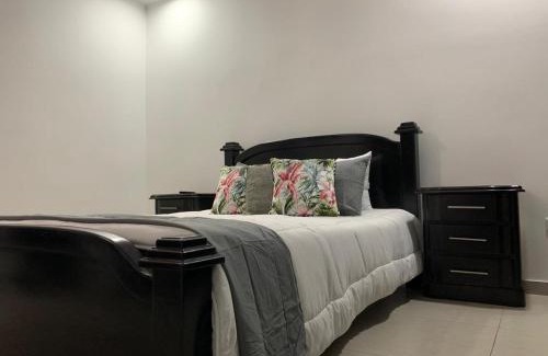 Curridabat Wohnung | Apartamento Moderno en Pinares - Luxus