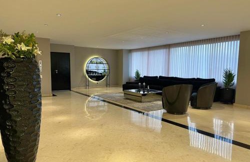 La Florida Wohnung | ESPECTACULAR PENTHOUSE CERCA AL TESORO - Poblado