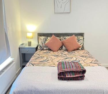 Broad Green Wohnung | Dunamis Staycation West Croydon