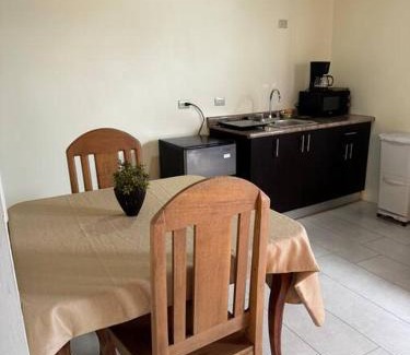 Anselmo Llorente Wohnung | Acogedor Apartamento