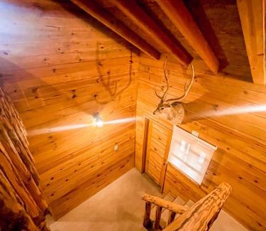 Penjamo Haus | Cabañas y Venados Omega Ranch