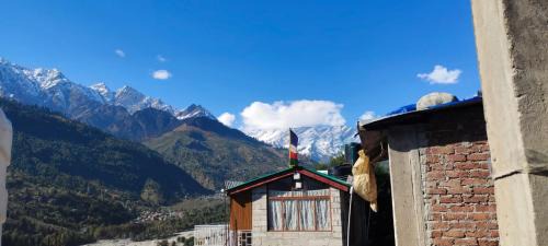Vashist Haus | Godfather Homestay Vashisht Manali