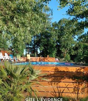 Saint-Caradec-Tregomel Wohnung | Gîte L'évidence